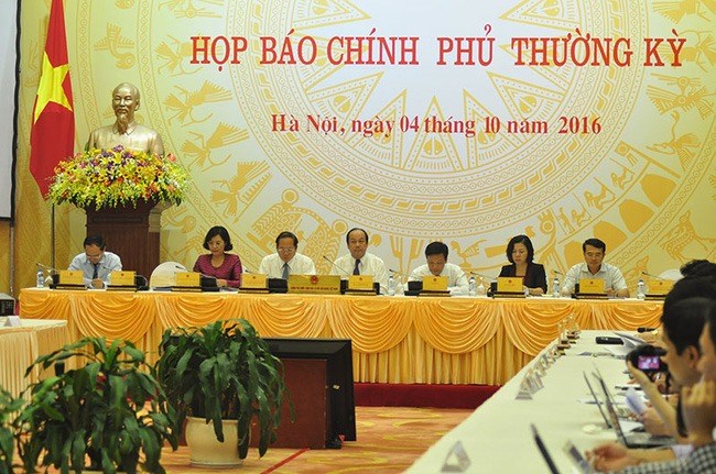 Chính phủ họp phiên thường kỳ tháng 9: Phấn đấu thúc đẩy tăng trưởng, cải thiện chất lượng tăng trưởng và phát triển bền vững. (05/10/2016)